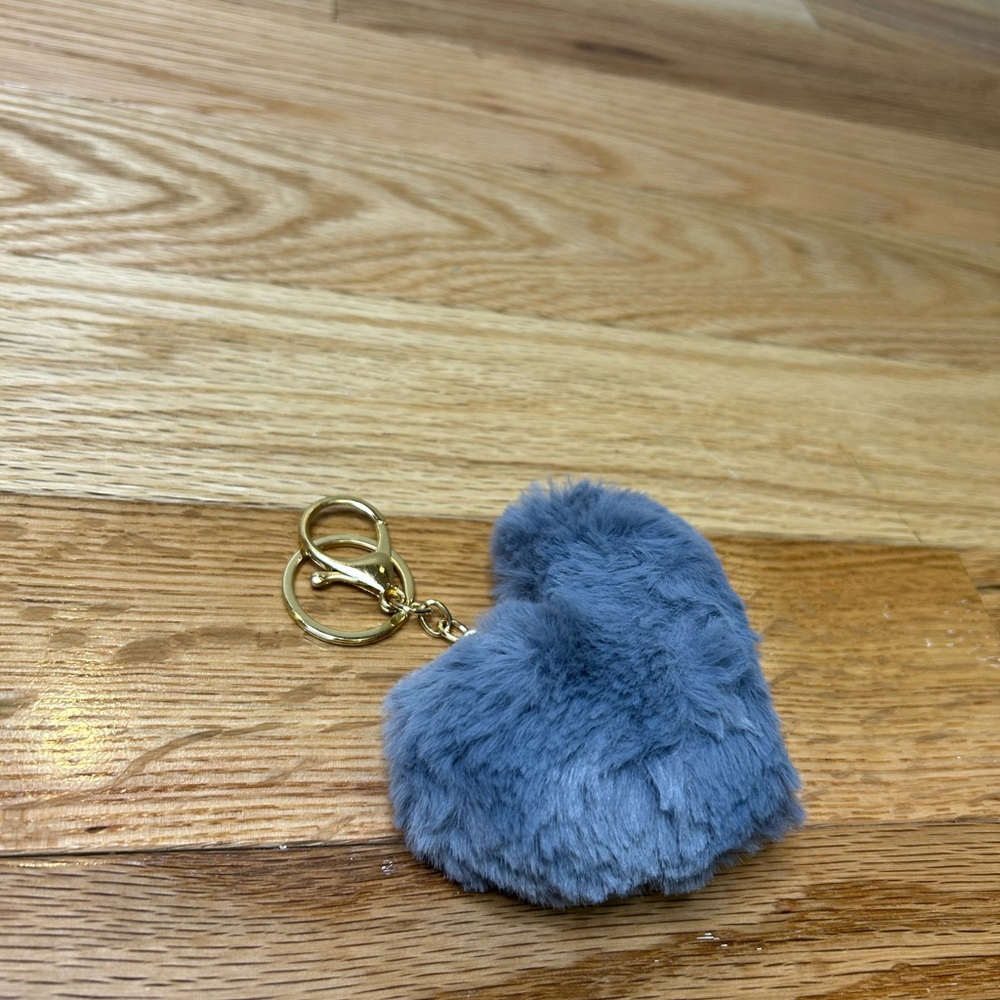 Assorted keychains - Picture 2 of 2